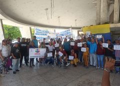 Intergremial – Intersindical de Puerto Cabello y J..J. Mora realizó concentración en Ferrobar